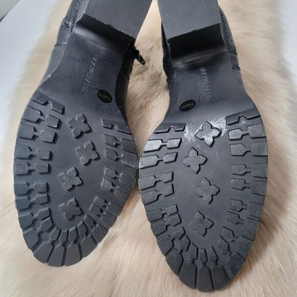 Lucky Brand Natalee Heeled Lugged Sole Side Zip Ankle Bootie Size 7.5 - Picture 9 of 10